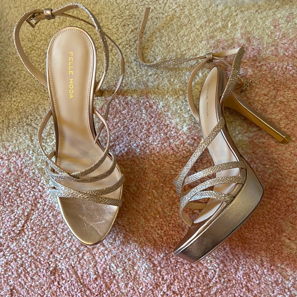 Size 10, never worn pageant shoes. Sparkles and champagne.